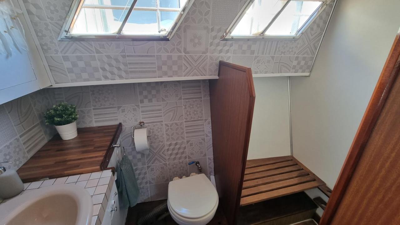 Hotel Charming Boat House In Barcelona With Big Terrace And Solarium Sant Adria de Besos Exterior foto